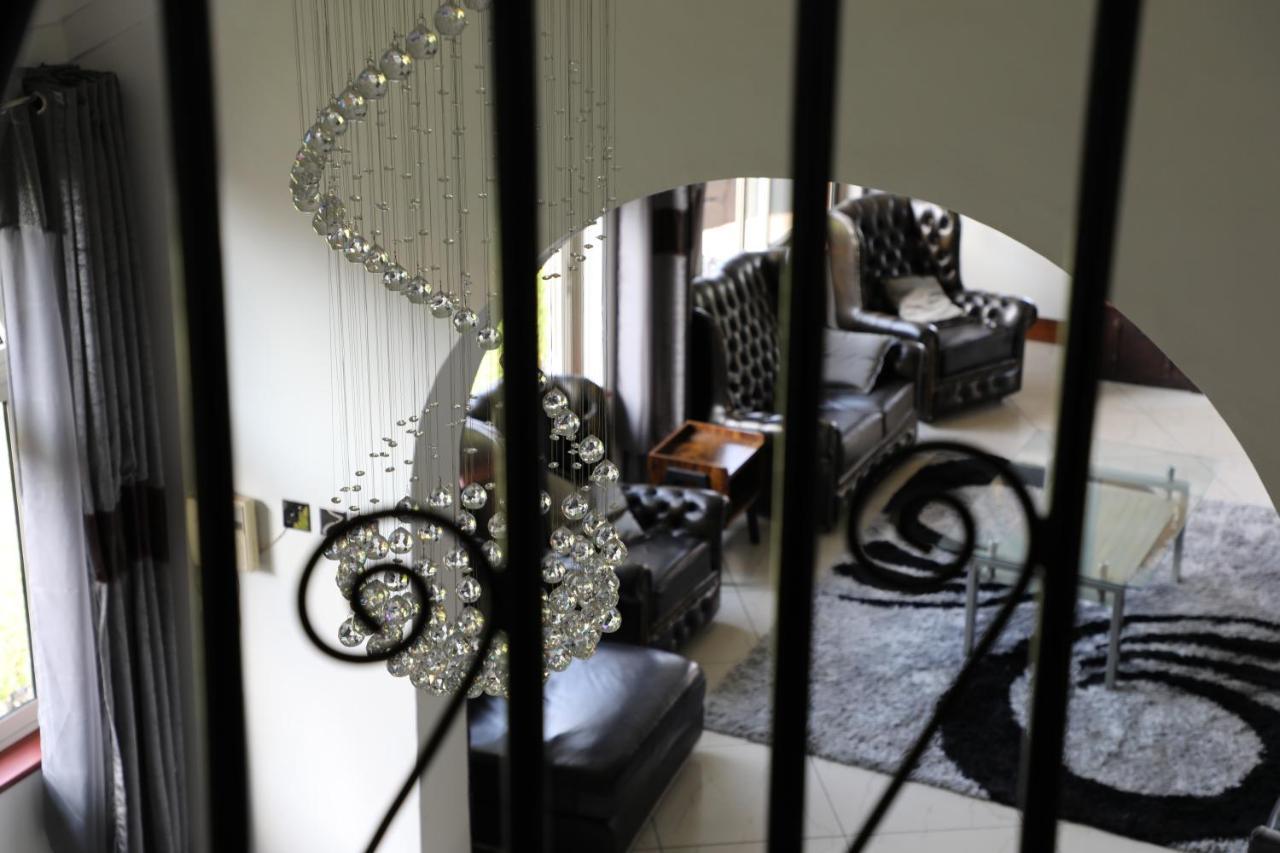 Stallion Place - Bed And Breakfast Kampala Exteriér fotografie