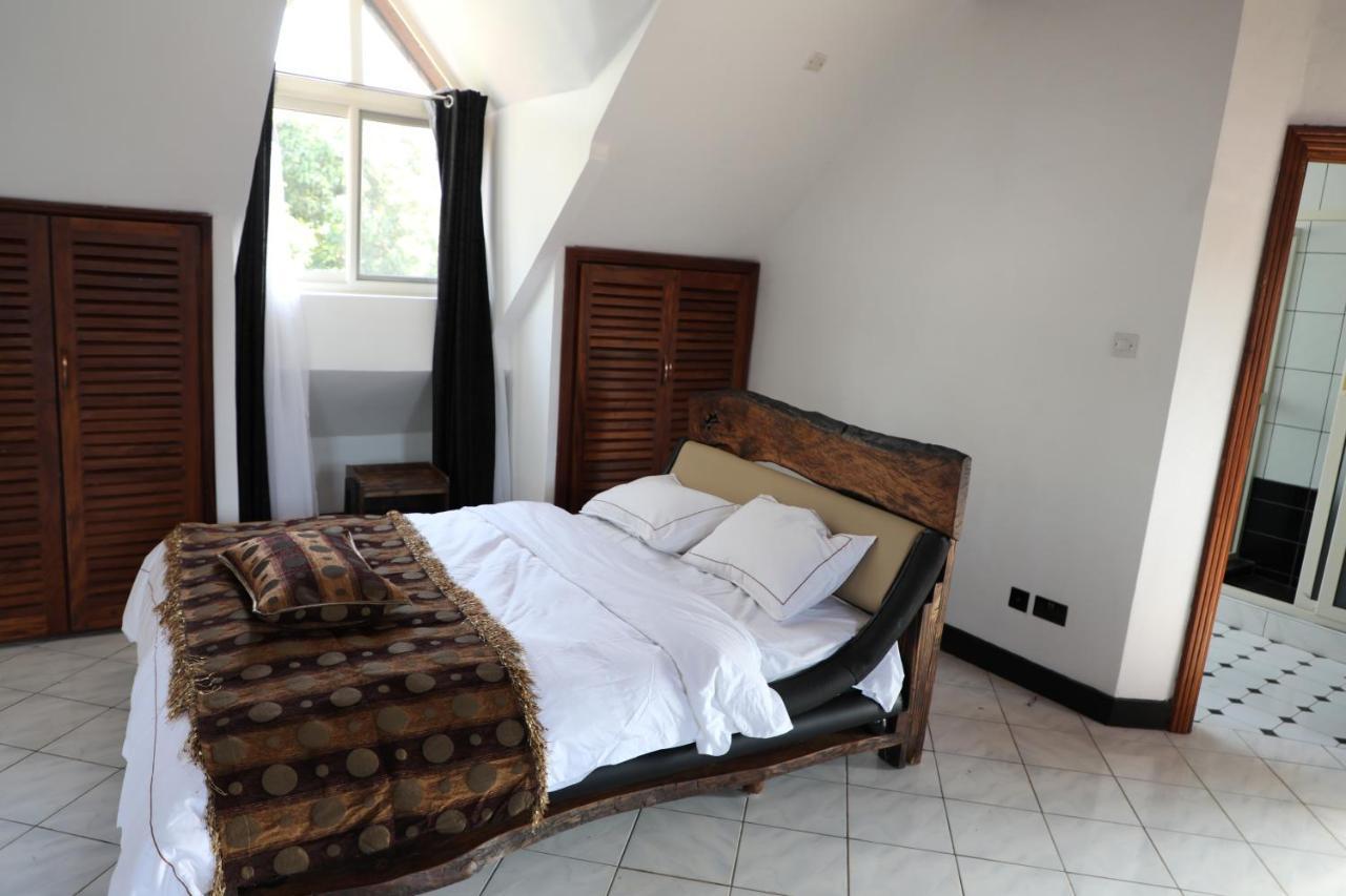 Stallion Place - Bed And Breakfast Kampala Exteriér fotografie